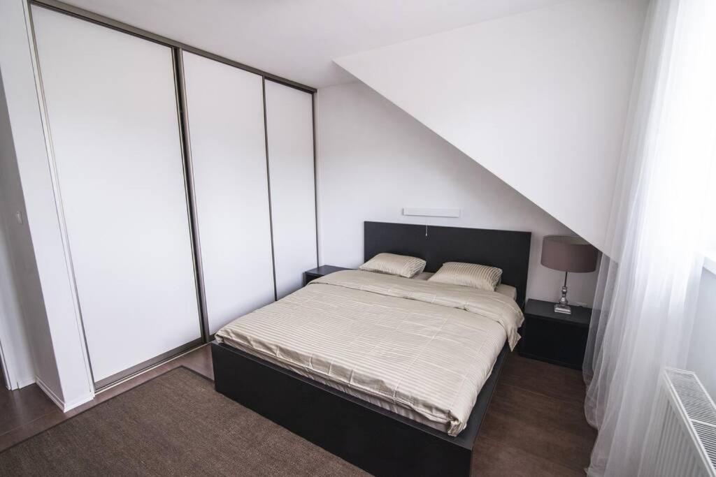 Apartment Unimix Liptovský Mikuláš Екстериор снимка